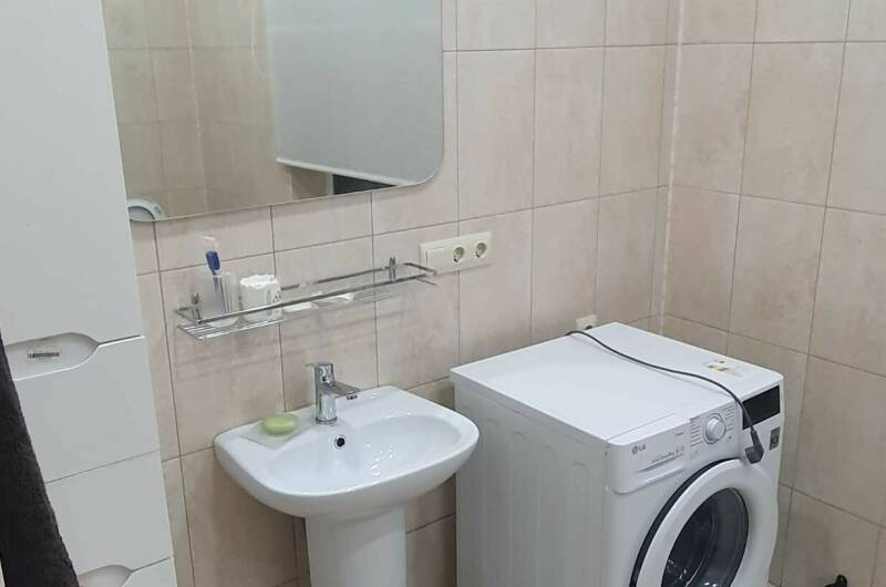 Коттедж «Pinnavilla» в центре с большим бассейном