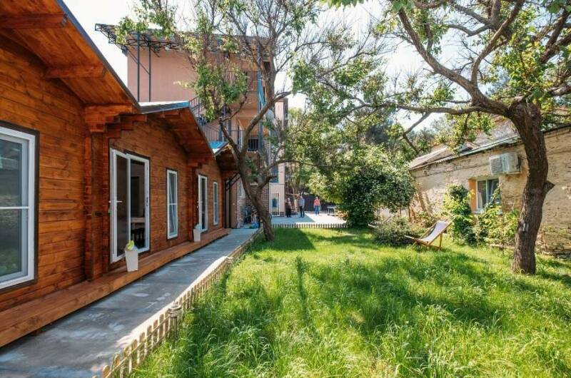 Гостевой дом «ЭдиРоз на Крепостной»