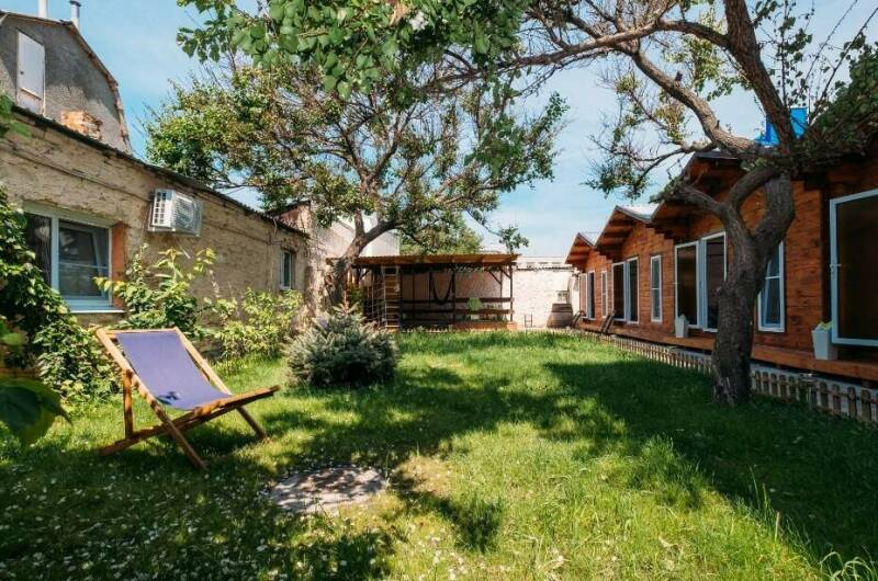 Гостевой дом «ЭдиРоз на Крепостной»