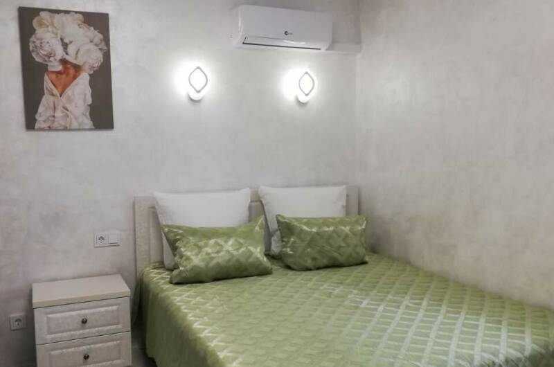 Апартамент с бассейном