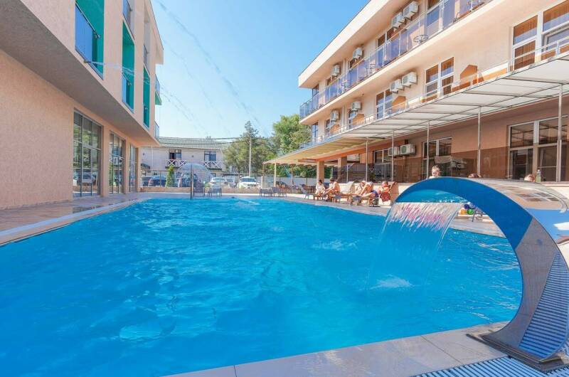 Отель «Александра»