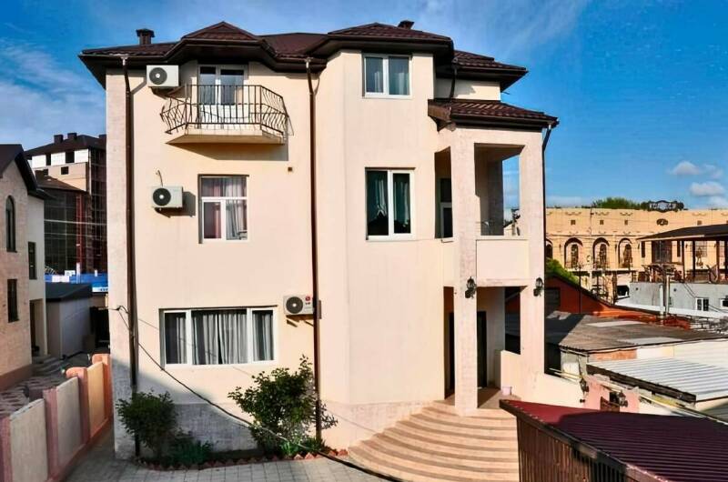 Гостевой дом «La Familia»