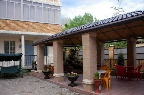 Семейный гостевой дом «Три сына»